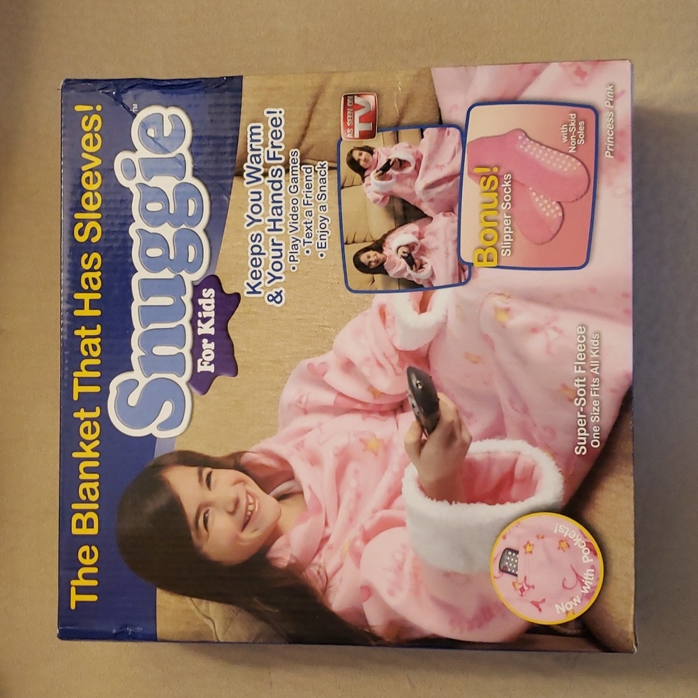 Snuggie for kids - the blanket that has sleeves new